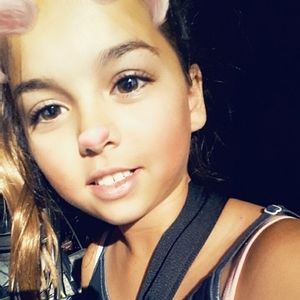 Meet your Posher, Emilee